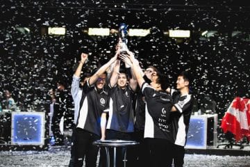 Como Clubes de Esporte Eletrônico Ganham Dinheiro?