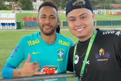 A experiência de acompanhar a seleção brasileira de futebol