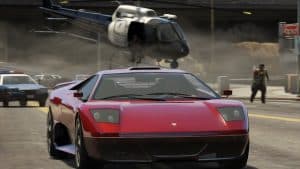 Cena de Grand Theft Auto V com carro esportivo e helicóptero em Los Santos